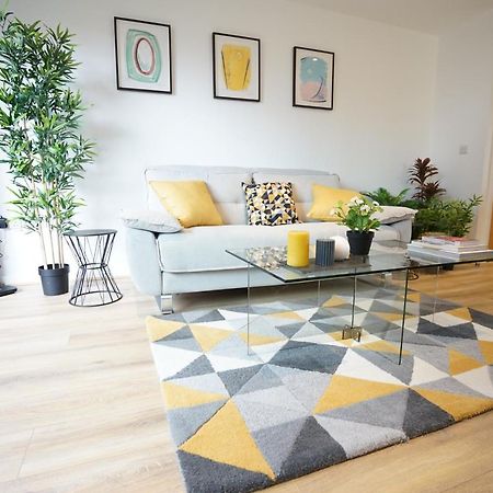 Perfectly Located Stunning Apartment London Exteriör bild