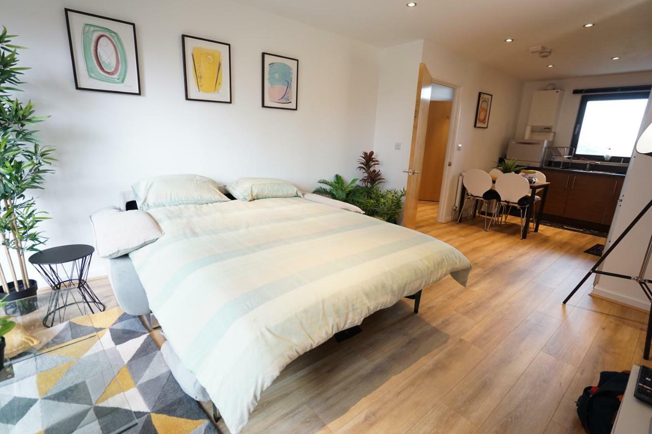 Perfectly Located Stunning Apartment London Exteriör bild