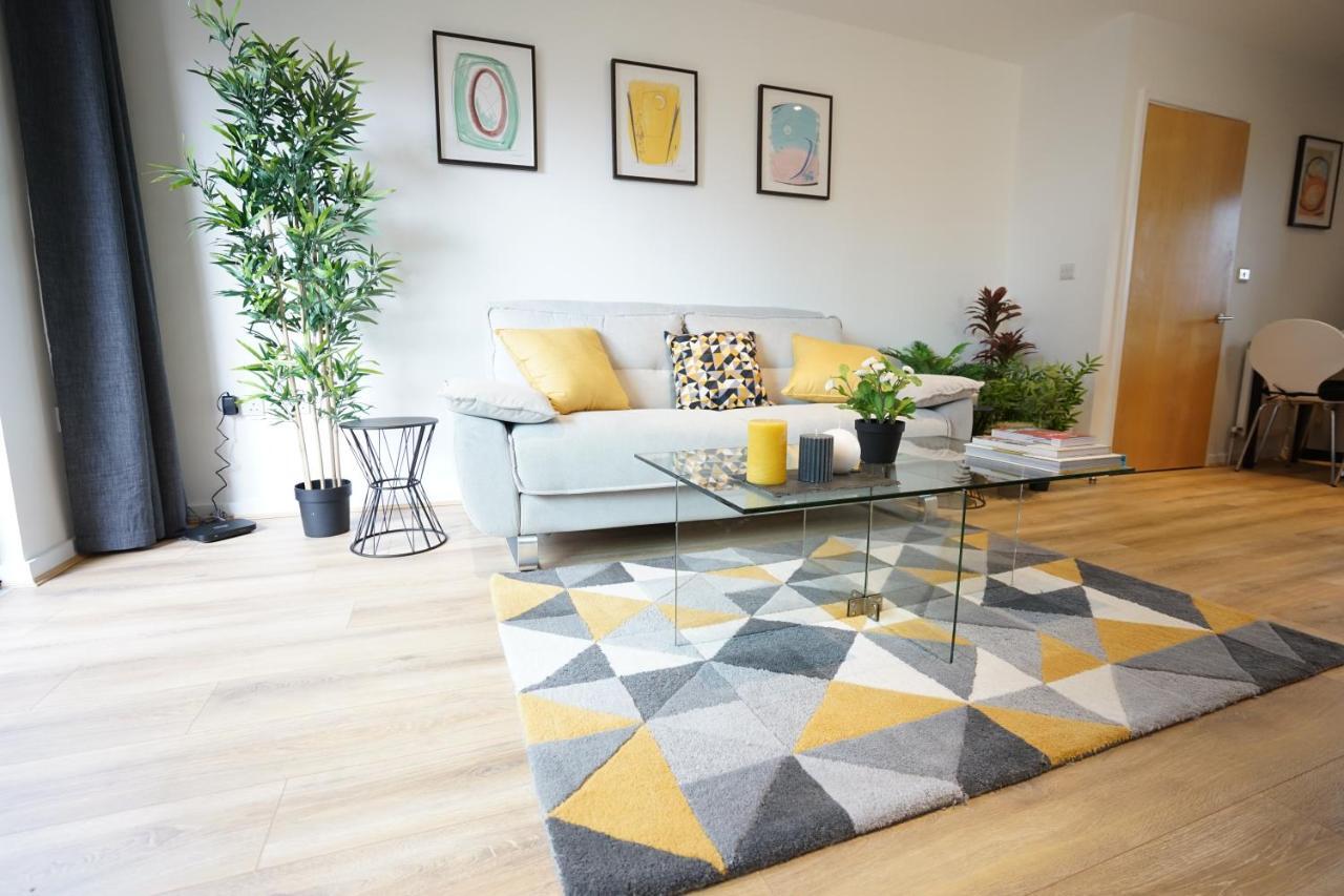 Perfectly Located Stunning Apartment London Exteriör bild
