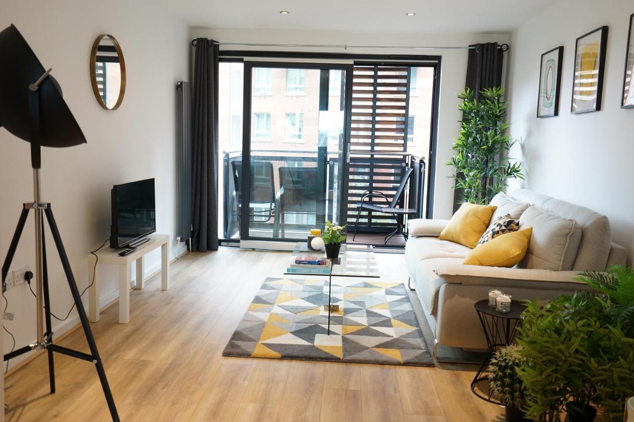 Perfectly Located Stunning Apartment London Exteriör bild